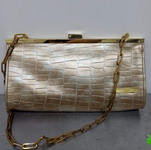 Woman's clutch bag with chain strap